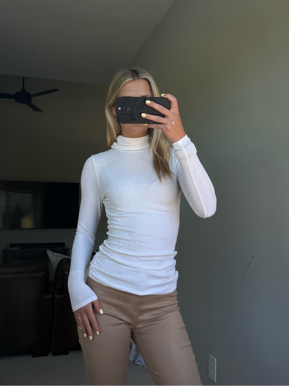 Three Dots White Long-Sleeve Turtleneck Top